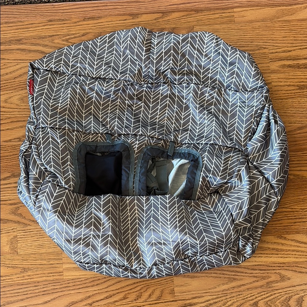 Skip Hop Gray Chevron Shopping Cart Cover